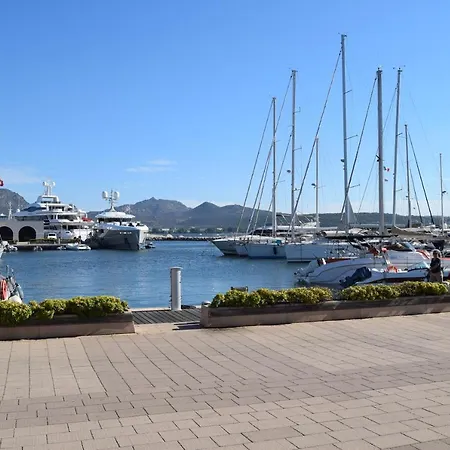 Golfo Di Holiday Ferienhaus